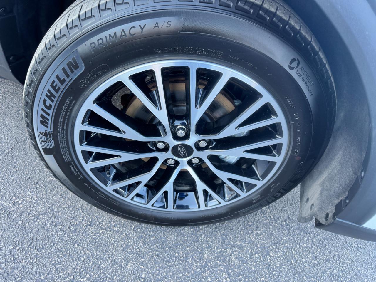 Ford Escape PHEV FWD 2025