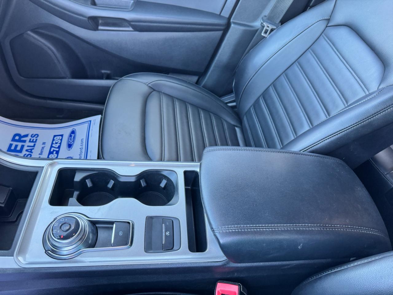 Ford Edge SEL AWD 2024