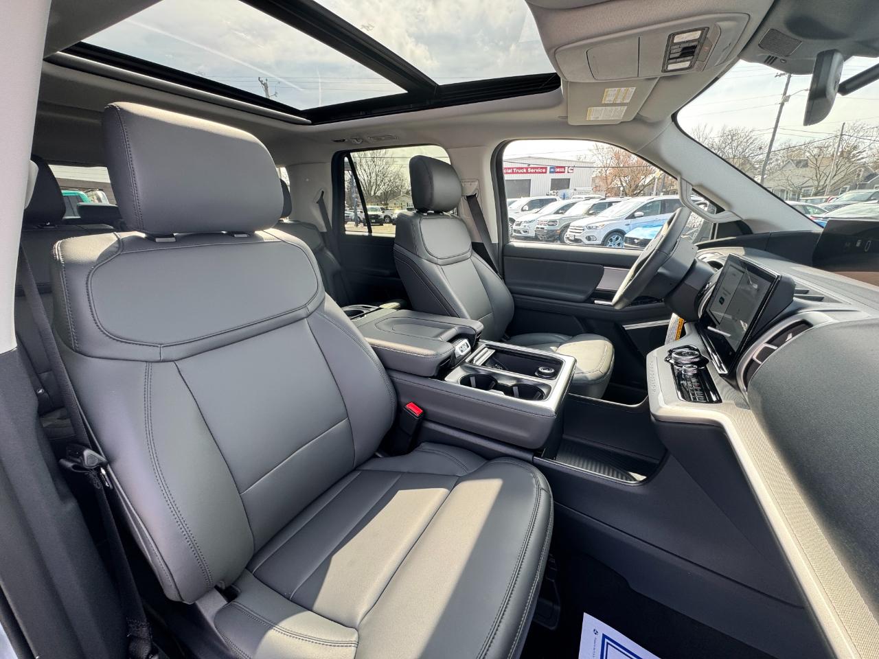 Ford Expedition Active 4x4 2026