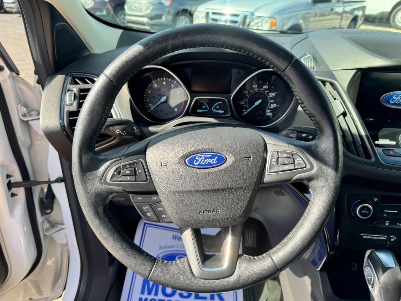 Ford Escape Titanium 4WD 2019