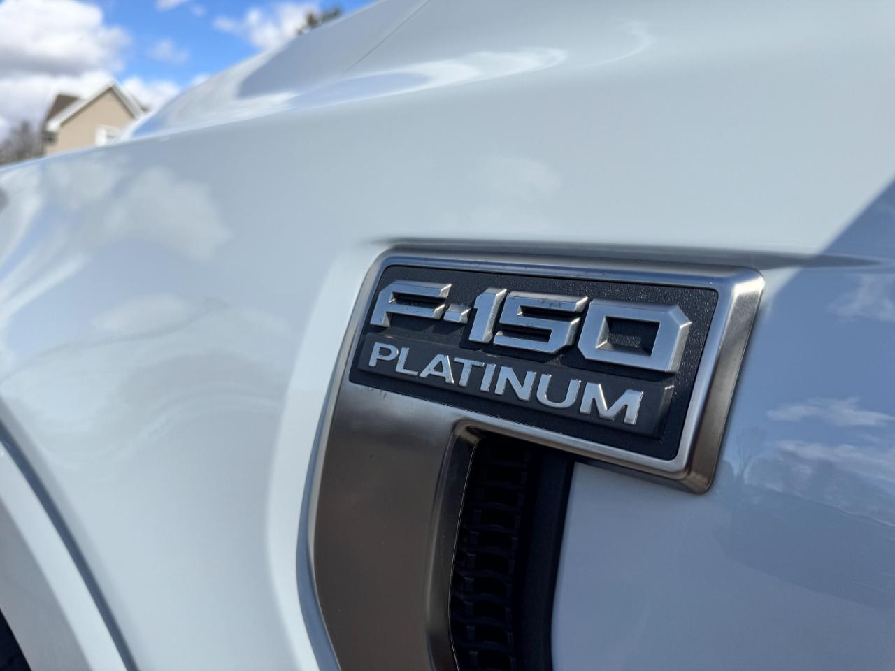 Ford F-150 Platinum 4WD SuperCrew 5.5' Box 2023