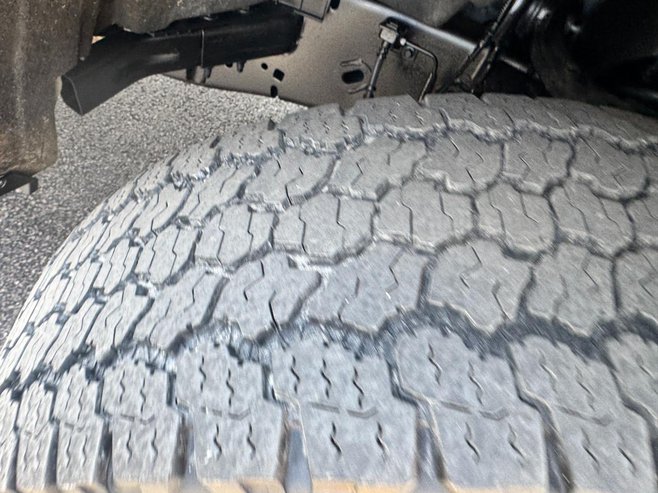 Ford F-150 Platinum 4WD SuperCrew 5.5' Box 2023