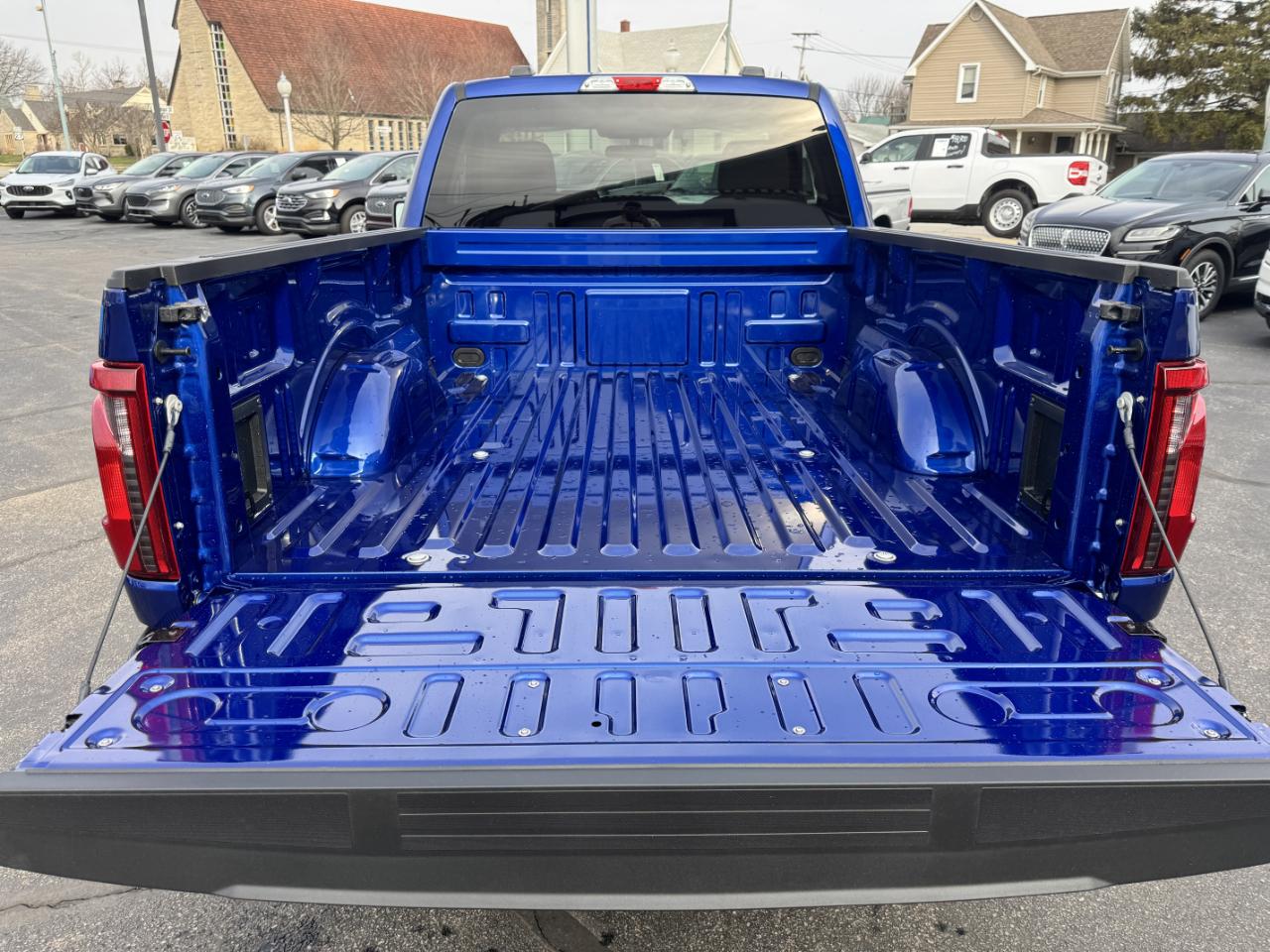 Ford F-150 XL 2WD Reg Cab 6.5' Box 2026