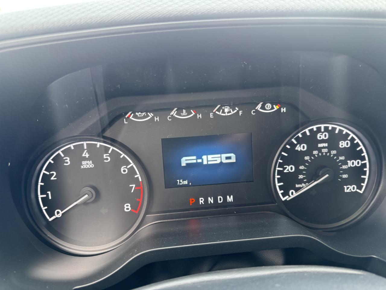 Ford F-150 XL 2WD Reg Cab 6.5' Box 2026