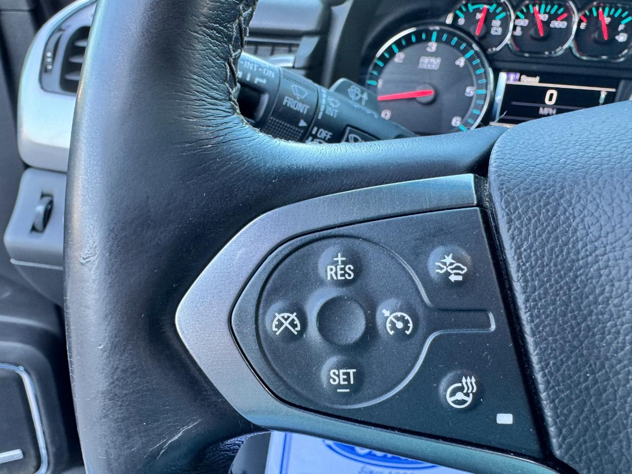 Chevrolet Suburban LT 4WD 2016