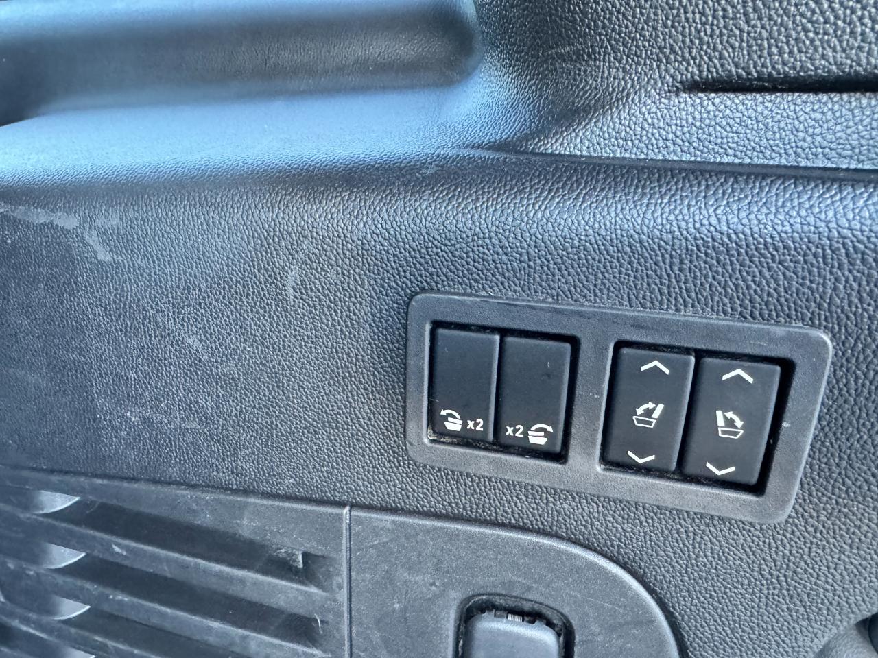 Chevrolet Suburban LT 4WD 2016