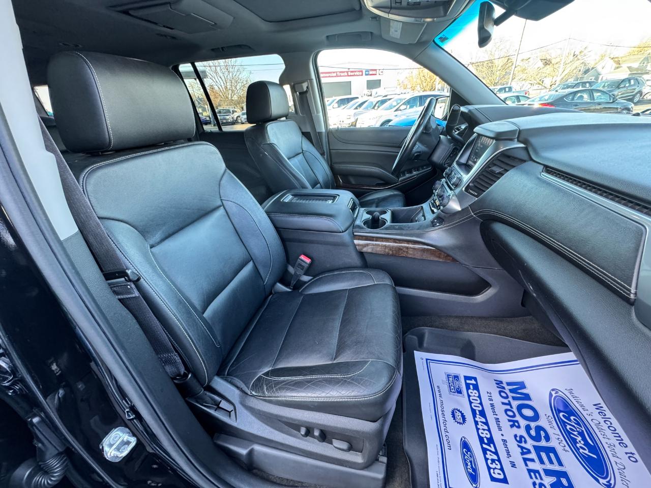 Chevrolet Suburban LT 4WD 2016