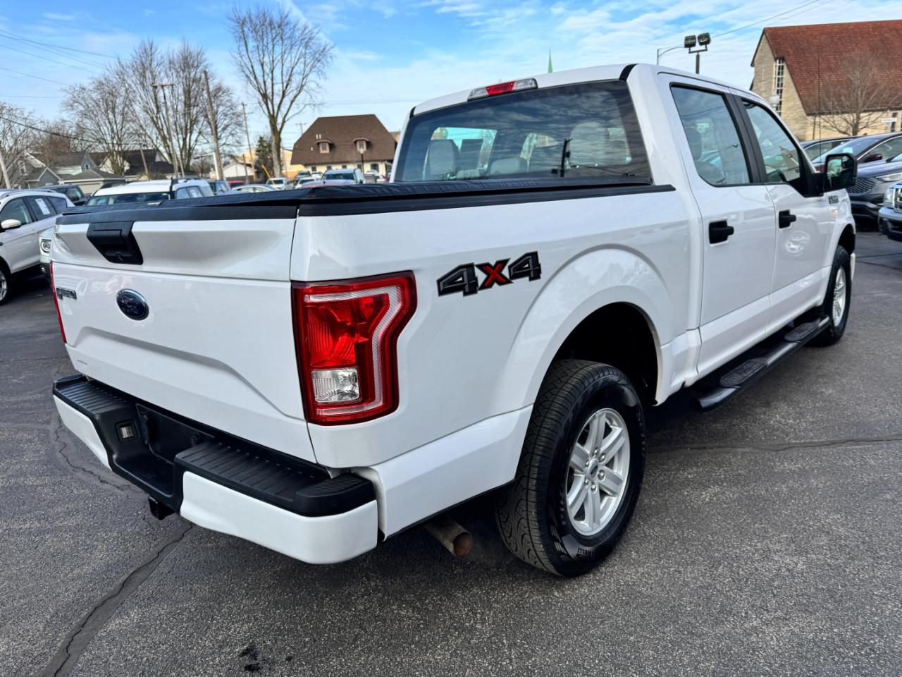 Ford F-150 XL 4WD SuperCrew 5.5' Box 2017