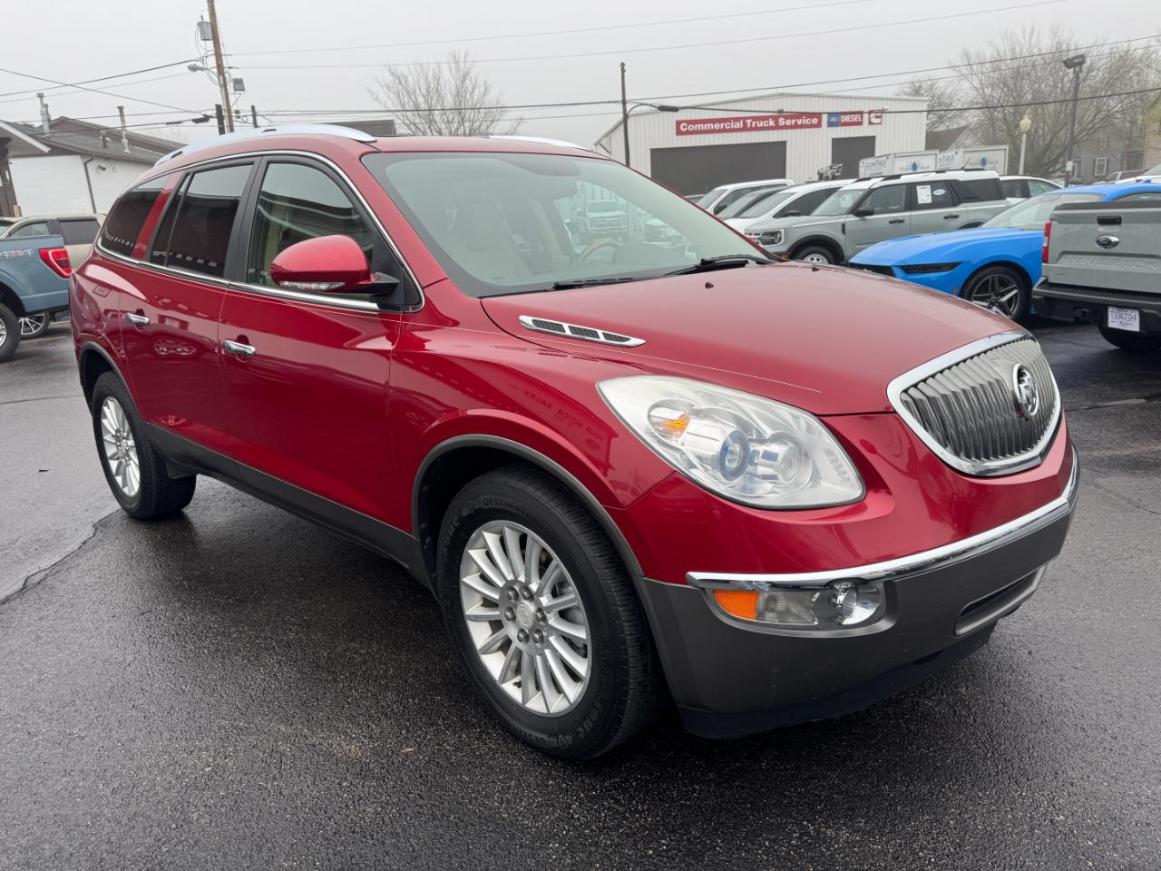 Buick Enclave FWD 4dr Leather 2012