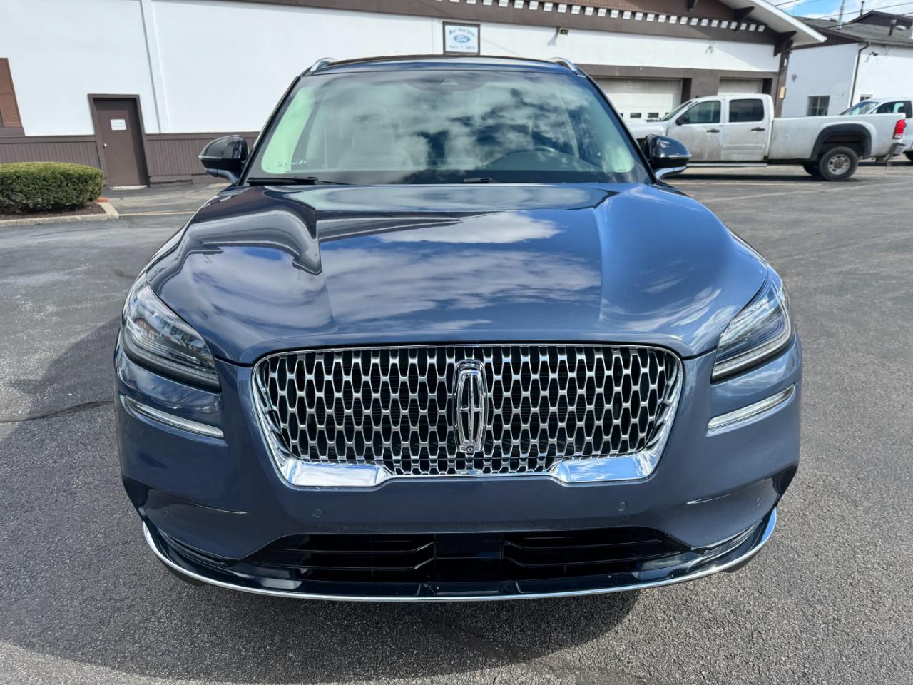 Lincoln Corsair Reserve AWD 2022