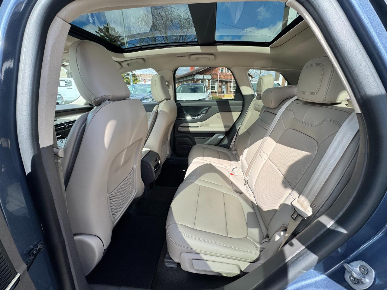 Lincoln Corsair Reserve AWD 2022