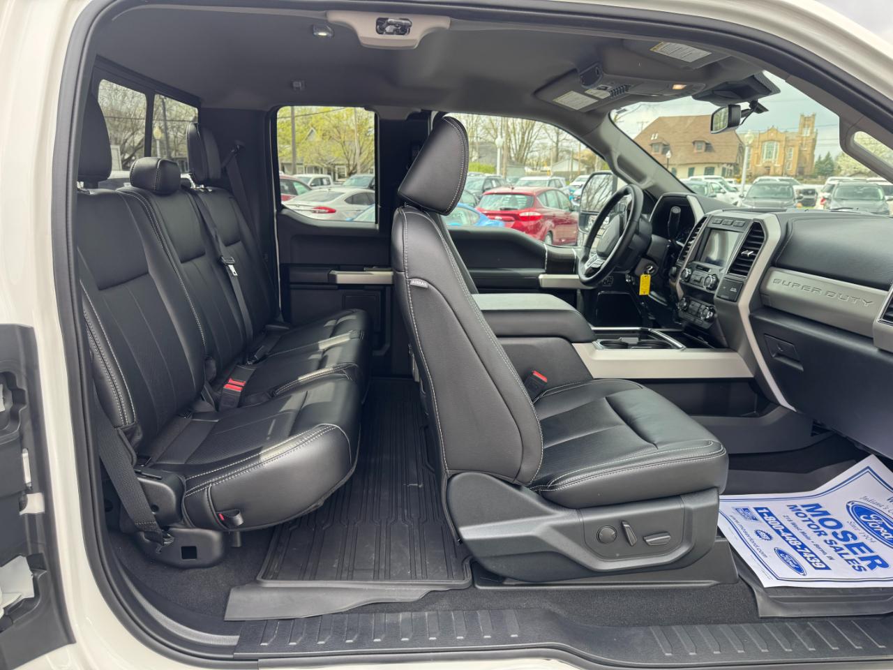 Ford Super Duty F-350 SRW Lariat 4WD SuperCab 6.75' Box 2021