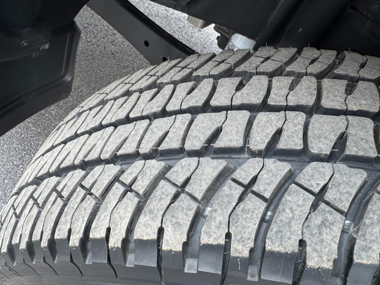 Ford Super Duty F-350 SRW Lariat 4WD SuperCab 6.75' Box 2021