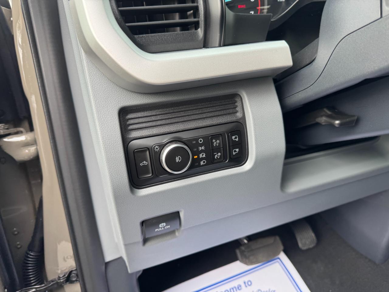 Ford Super Duty F-250 SRW XLT 4WD Reg Cab 8' Box 2026