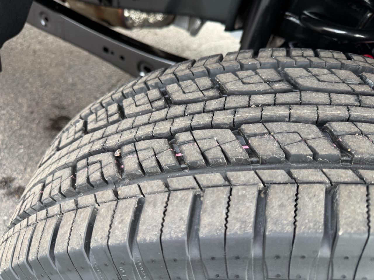 Ford Super Duty F-250 SRW XLT 4WD Reg Cab 8' Box 2026