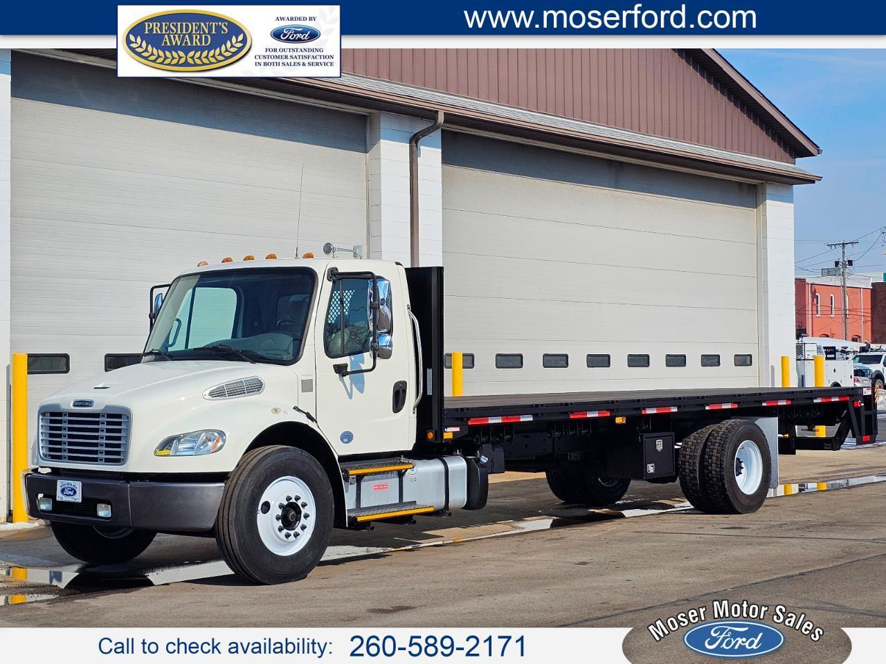 Freightliner M2 106  2015