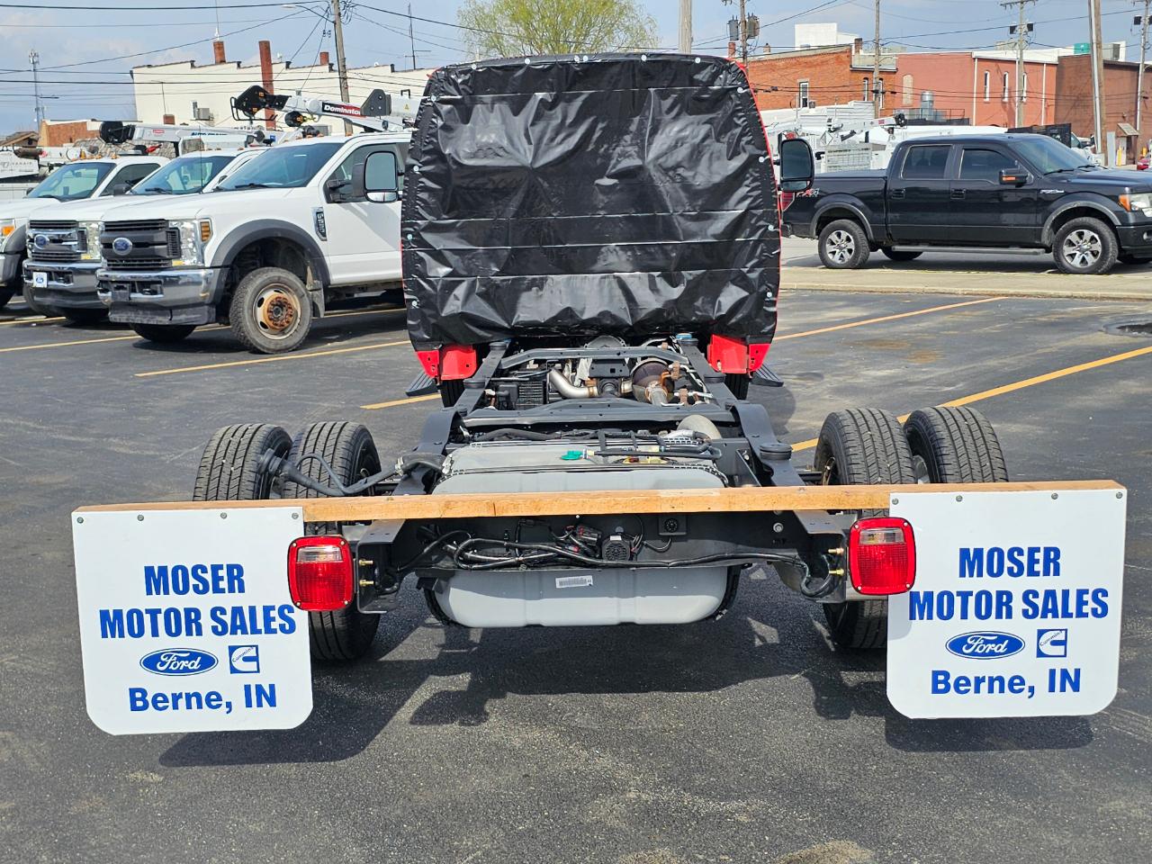 Ford E-Series Cutaway E-350 DRW 176" WB 2027