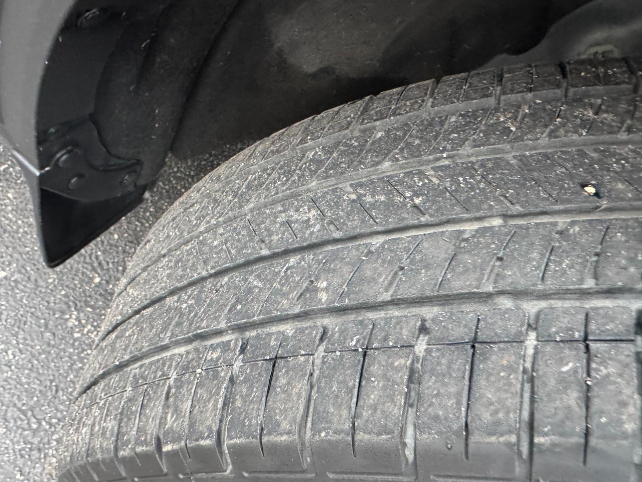 Ford Escape Platinum AWD 2023