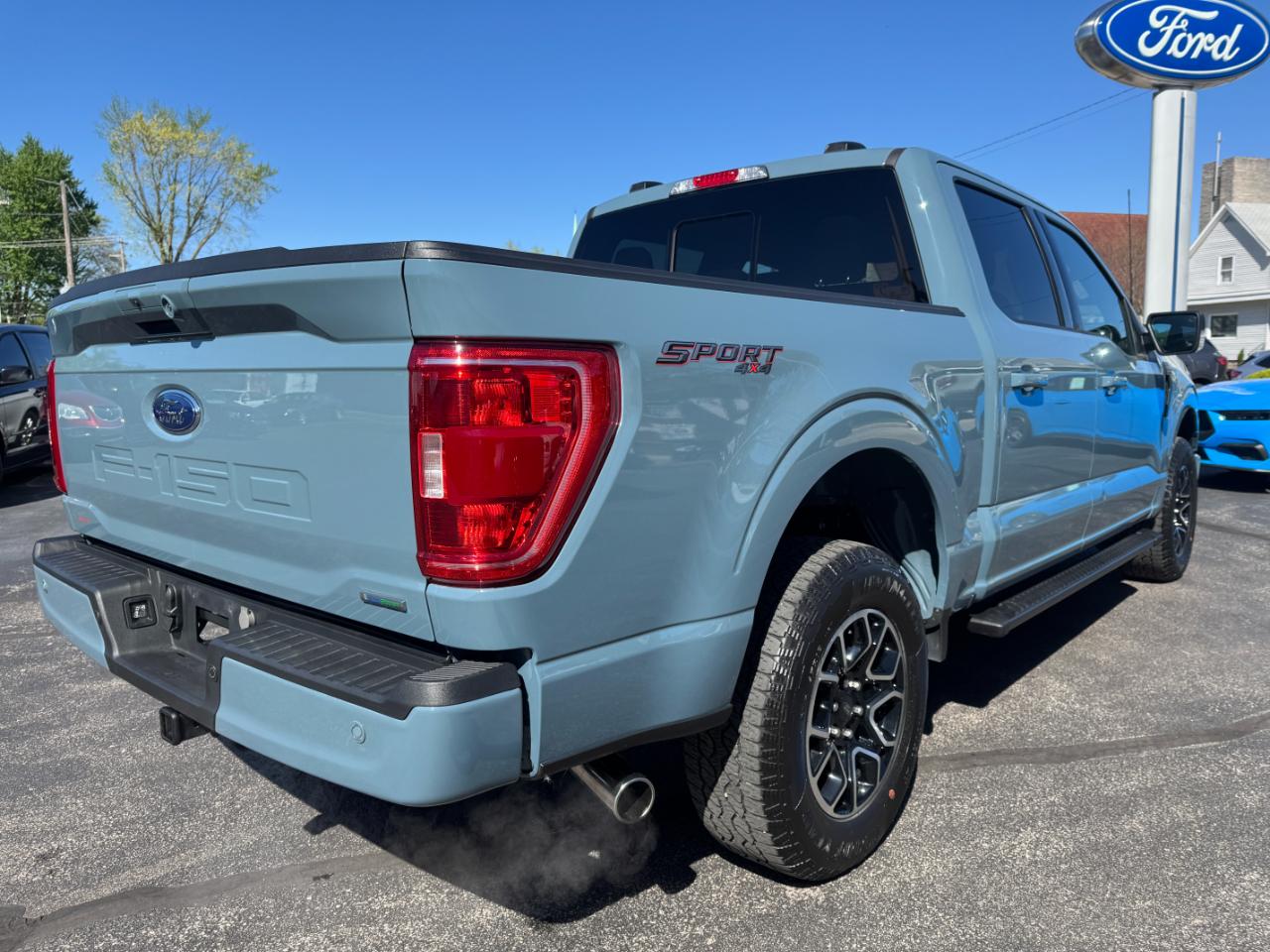 Ford F-150 XLT 4WD SuperCrew 5.5' Box 2023