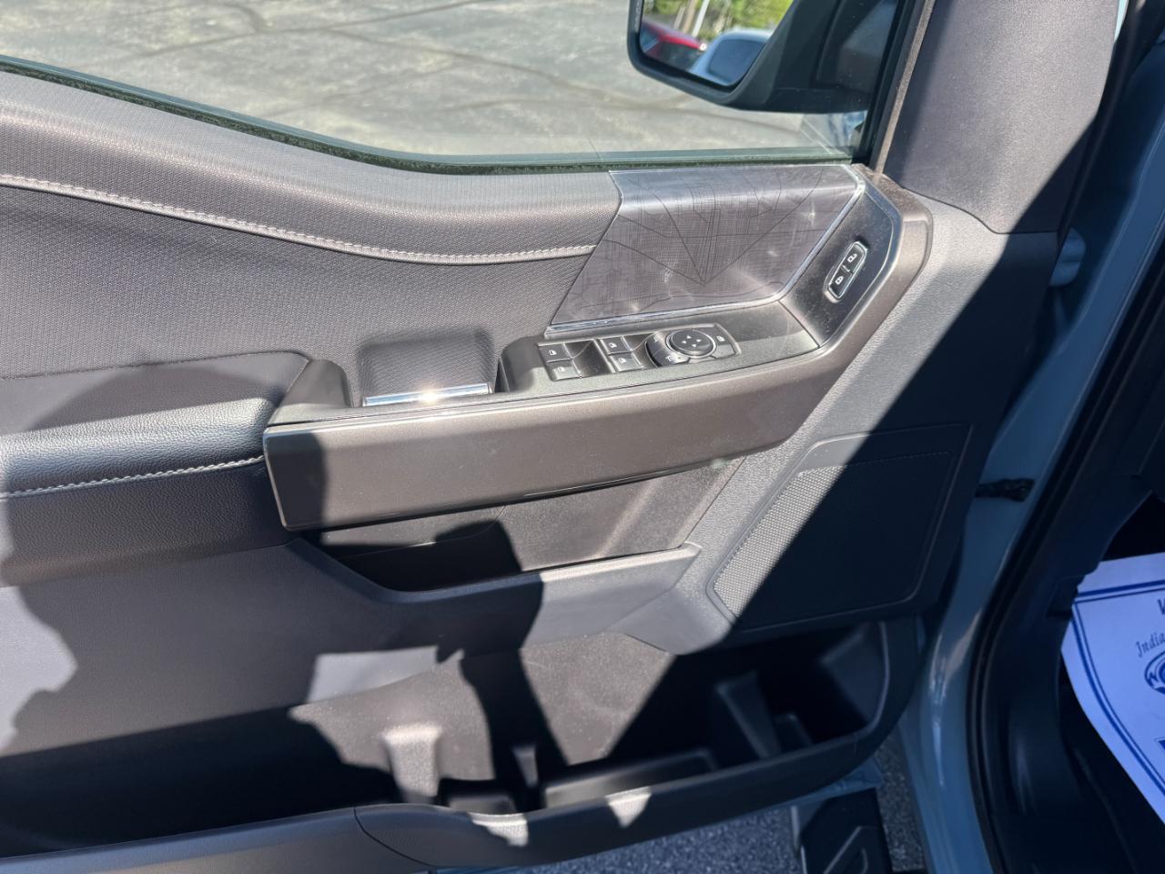 Ford F-150 XLT 4WD SuperCrew 5.5' Box 2023