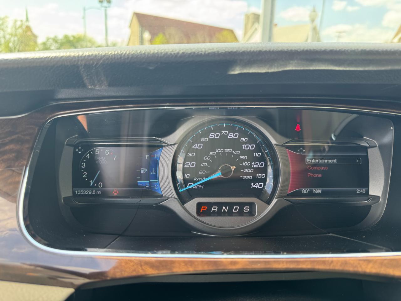 Ford Taurus 4dr Sdn Limited FWD 2016