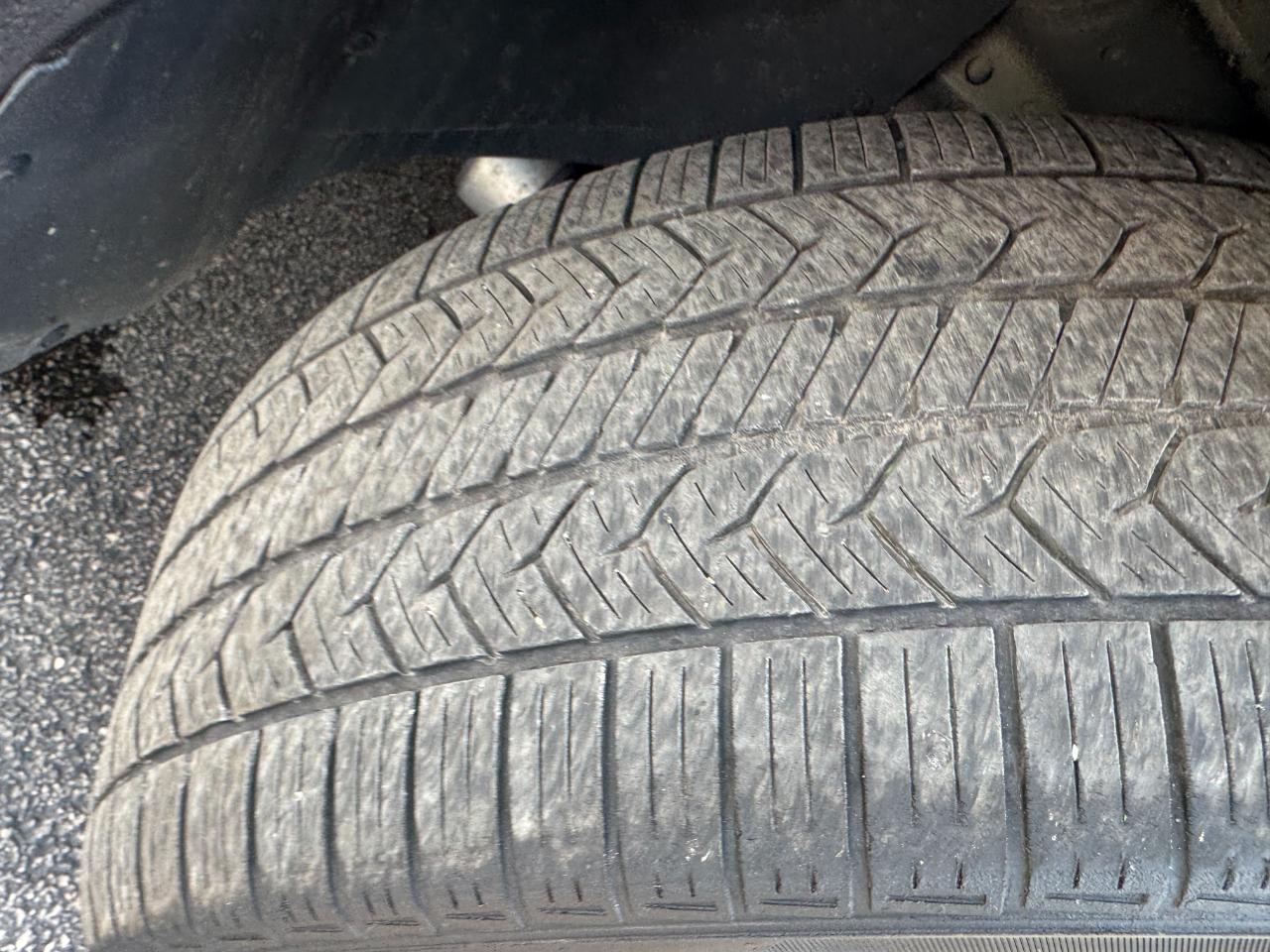 Ford Taurus 4dr Sdn Limited FWD 2016