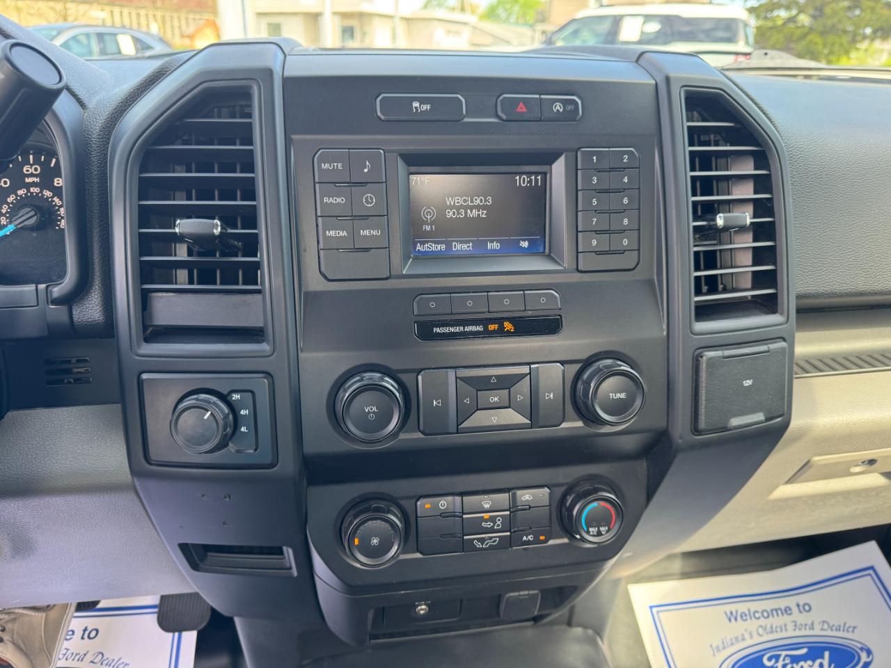 Ford F-150 XL 4WD Reg Cab 8' Box 2018