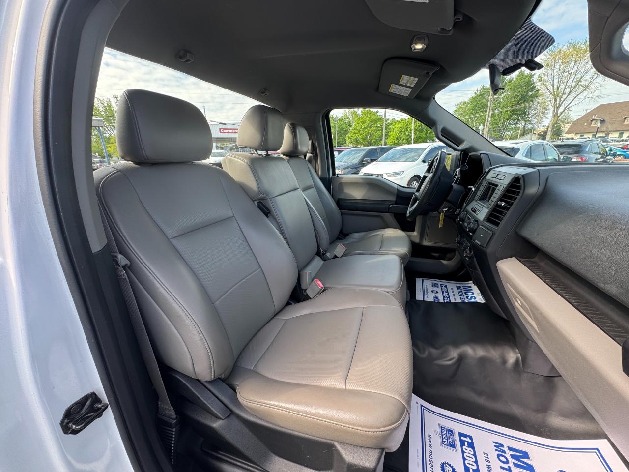 Ford F-150 XL 4WD Reg Cab 8' Box 2018