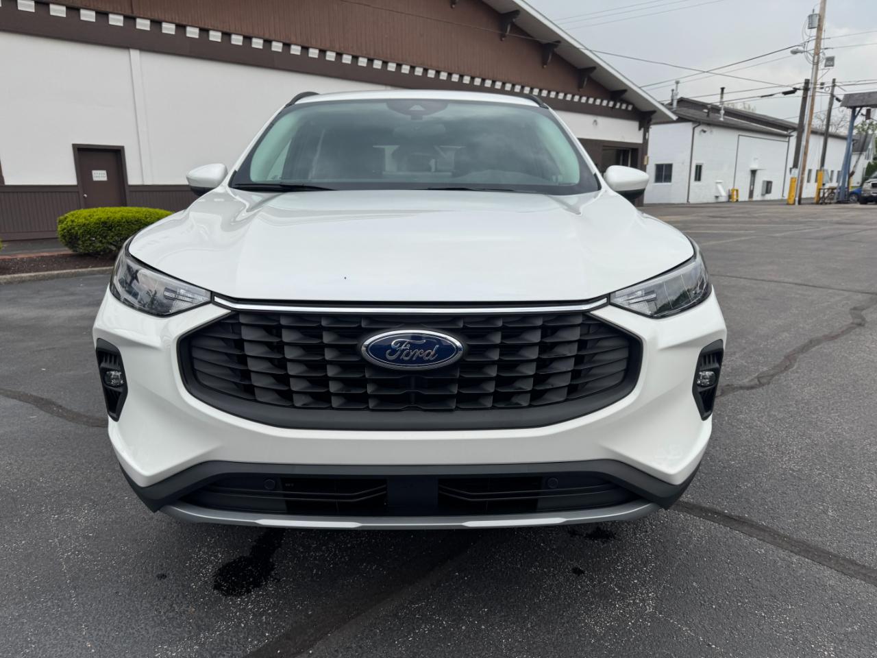 Ford Escape PHEV FWD 2026