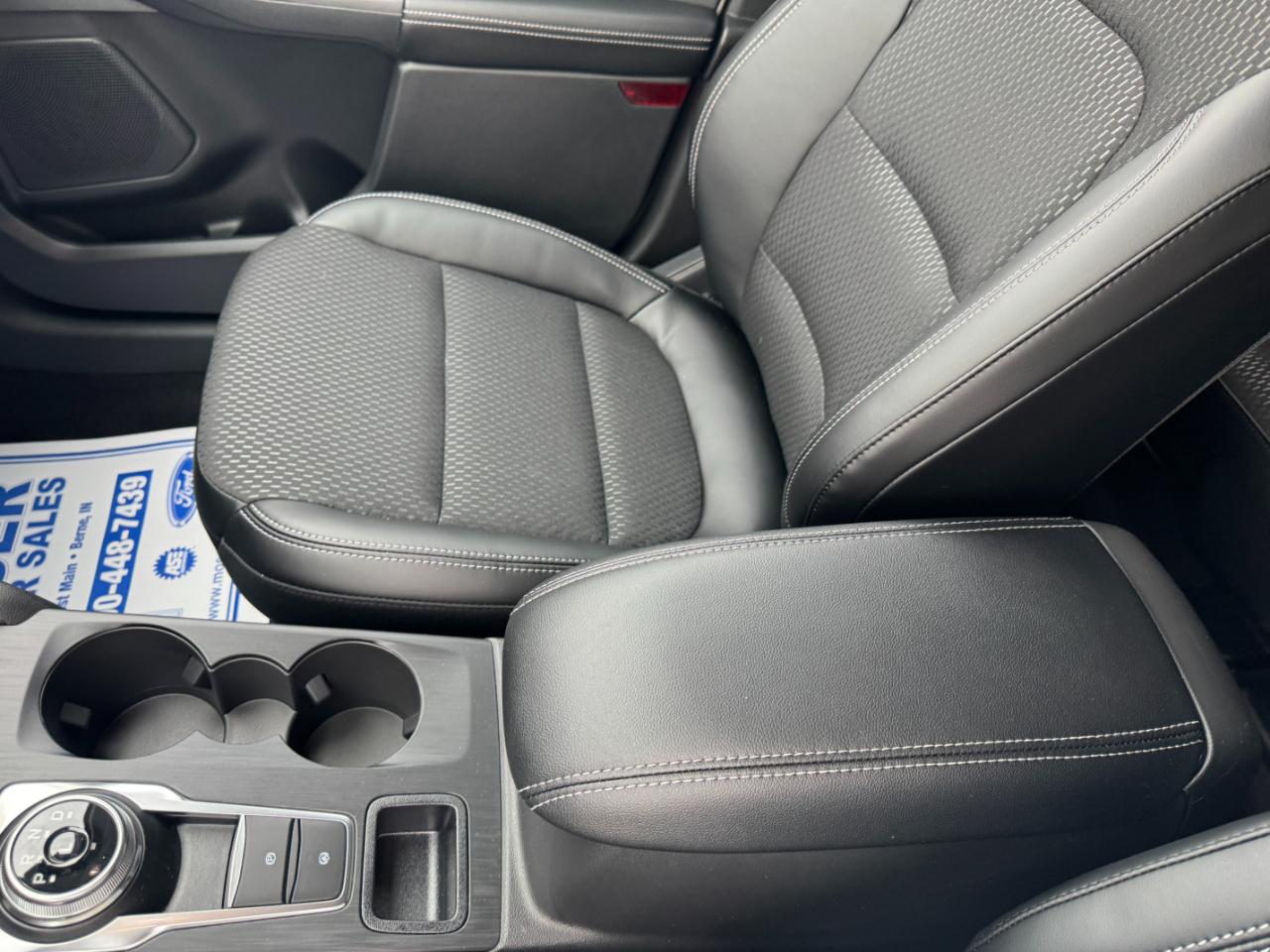 Ford Escape PHEV FWD 2026