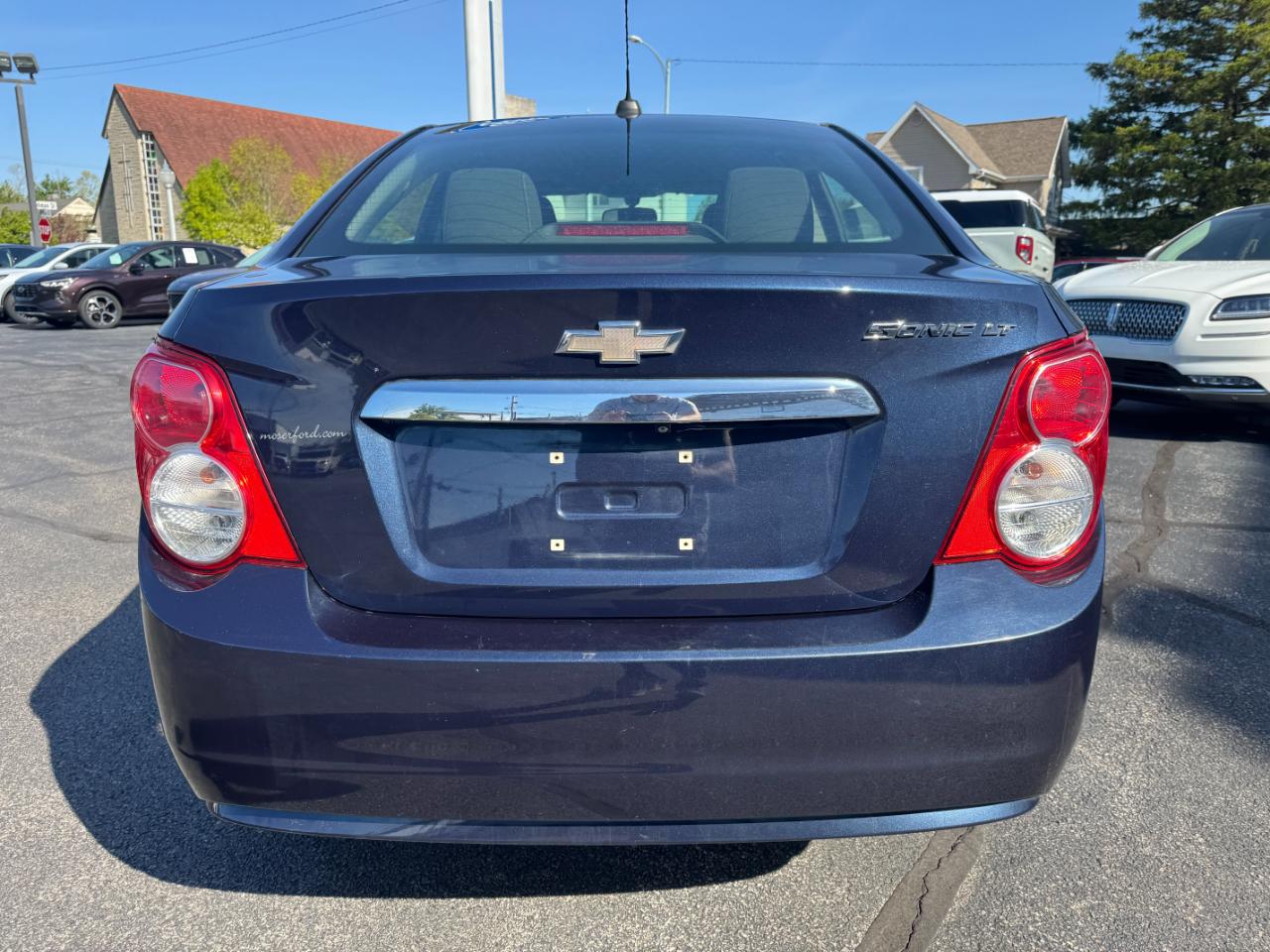 Chevrolet Sonic 4dr Sdn Auto LT 2015