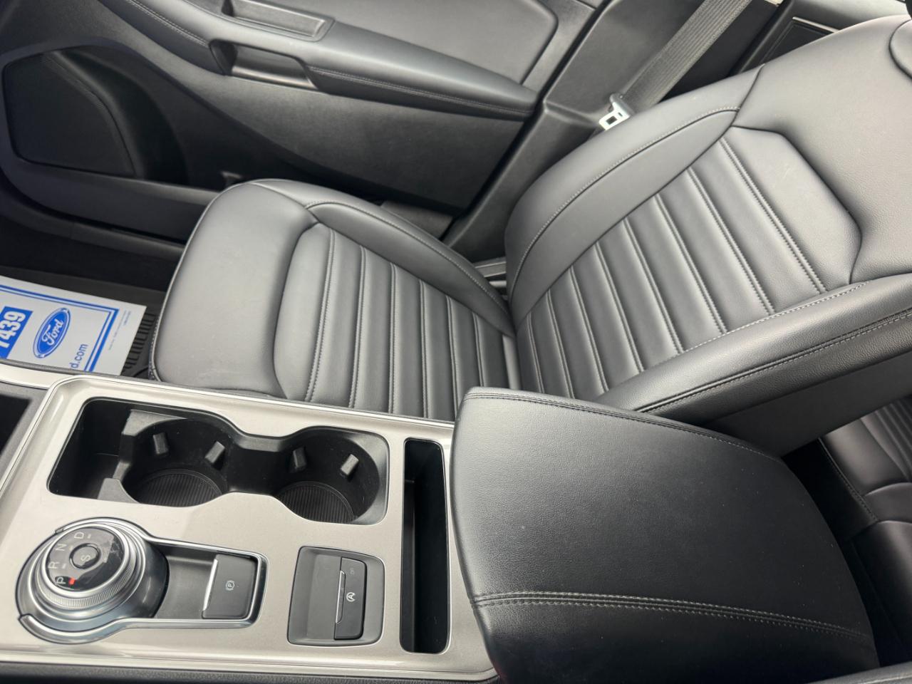 Ford Edge SEL AWD 2024