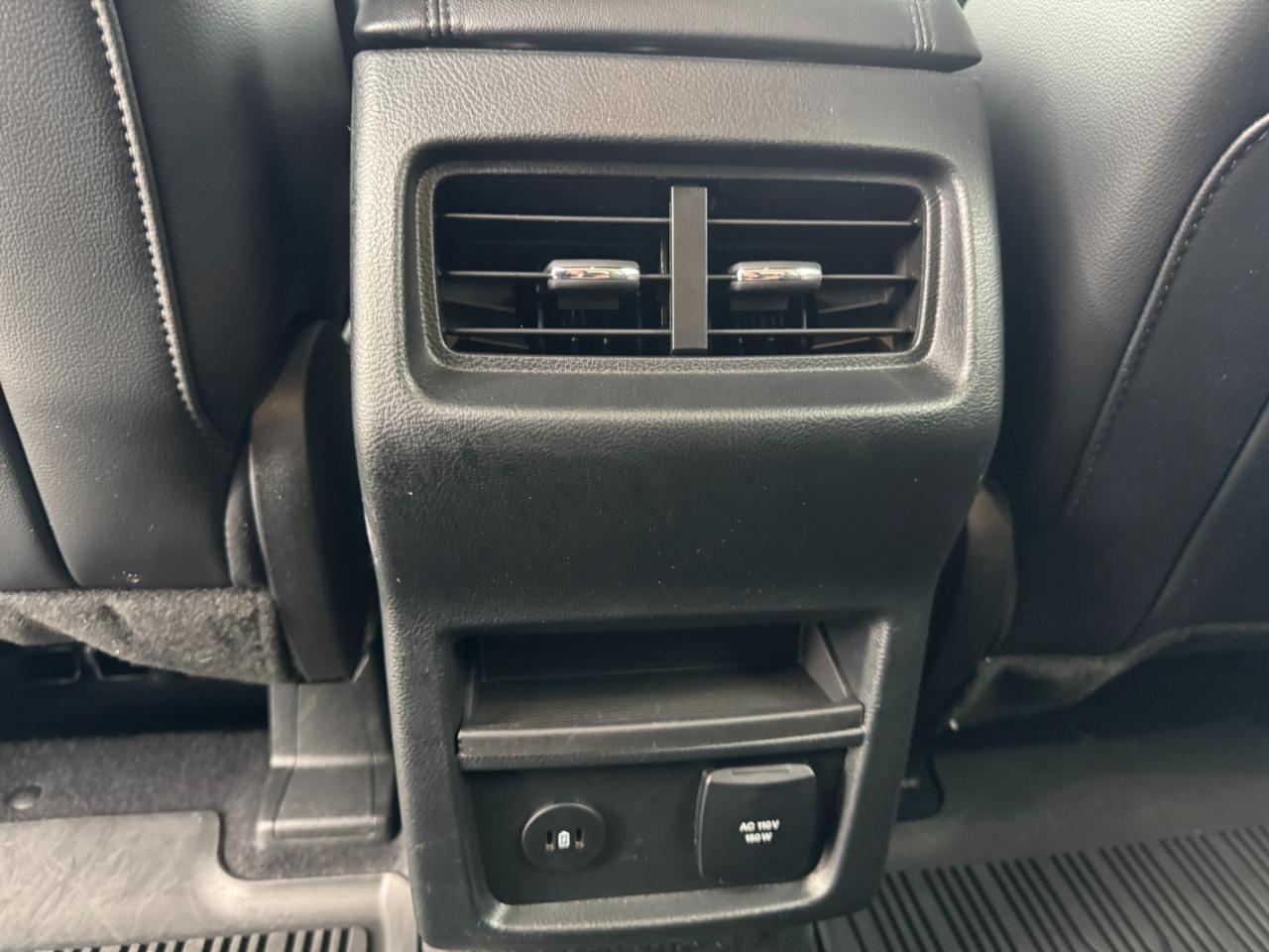 Ford Edge SEL AWD 2024