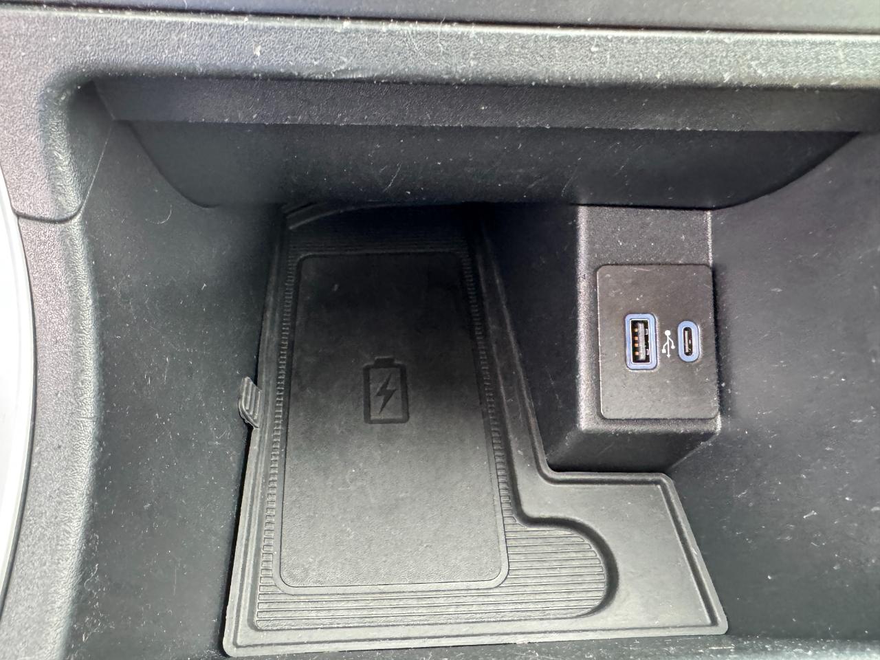 Ford Edge SEL AWD 2024