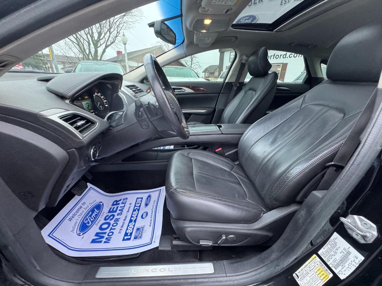 Lincoln MKZ 4dr Sdn FWD 2014