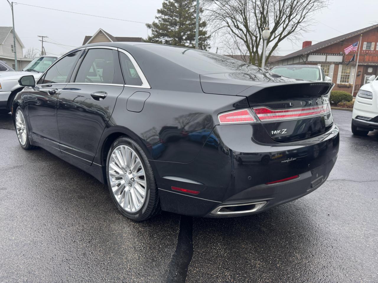 Lincoln MKZ 4dr Sdn FWD 2014