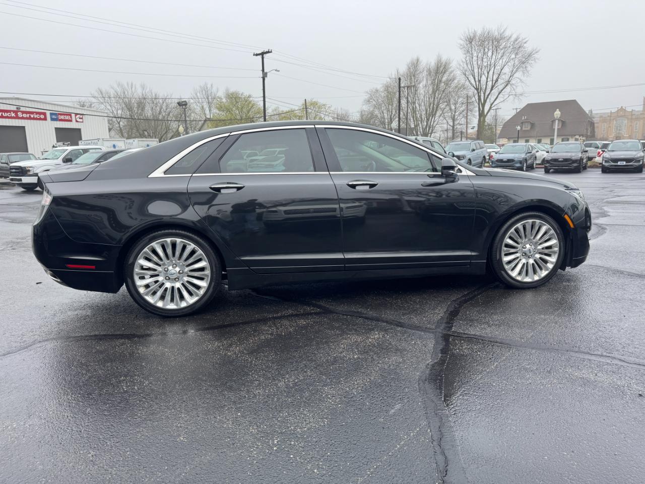 Lincoln MKZ 4dr Sdn FWD 2014