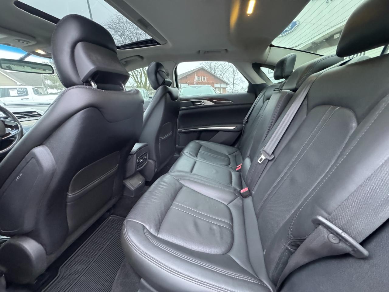Lincoln MKZ 4dr Sdn FWD 2014