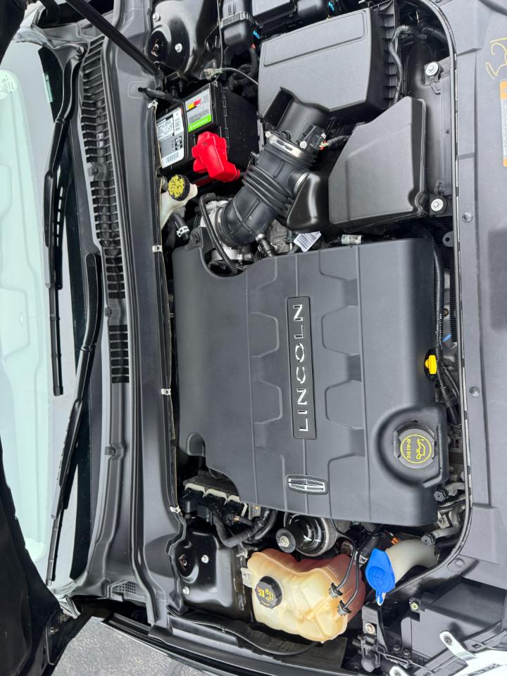 Lincoln MKZ 4dr Sdn FWD 2014