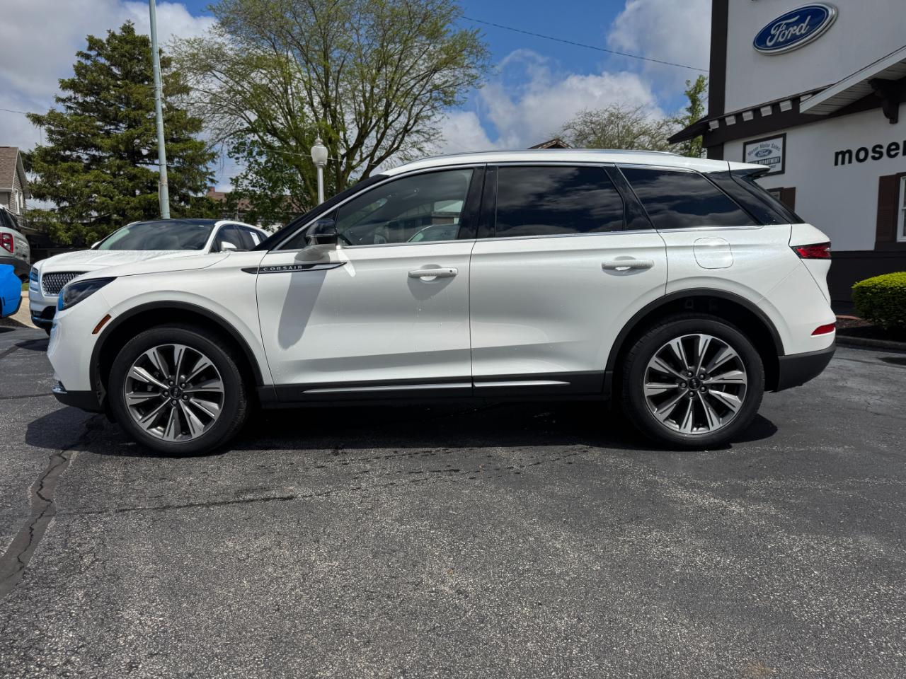 Lincoln Corsair Reserve AWD 2022