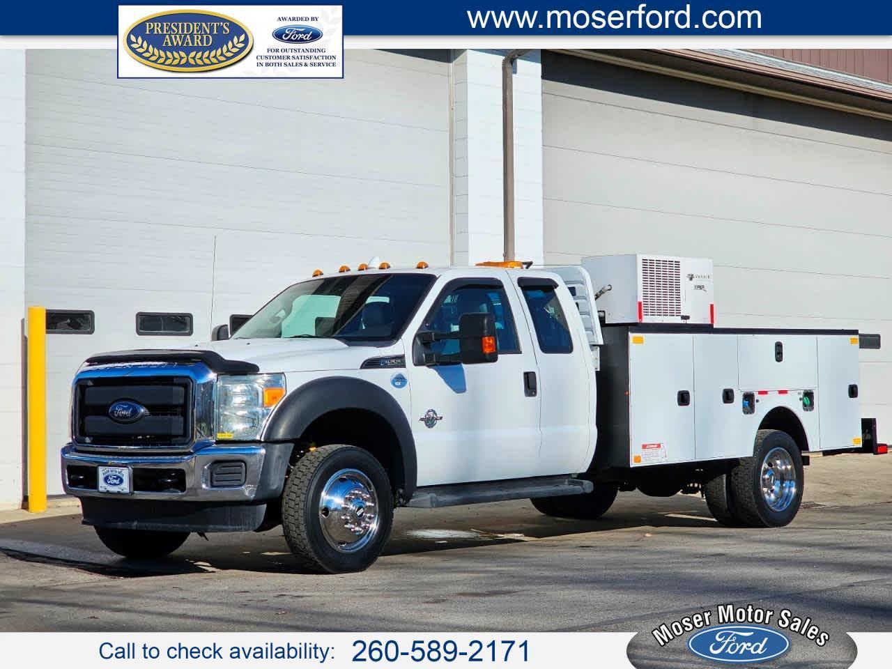 Ford Super Duty F-550 DRW 4WD SuperCab 186" WB 84" CA XLT 2015