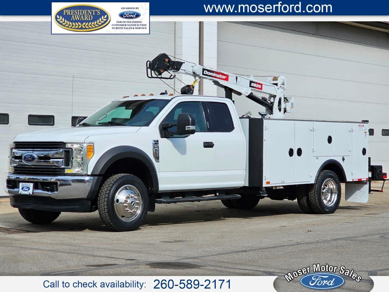 Ford Super Duty F-550 DRW XLT 4WD SuperCab 192" WB 84" CA 2017