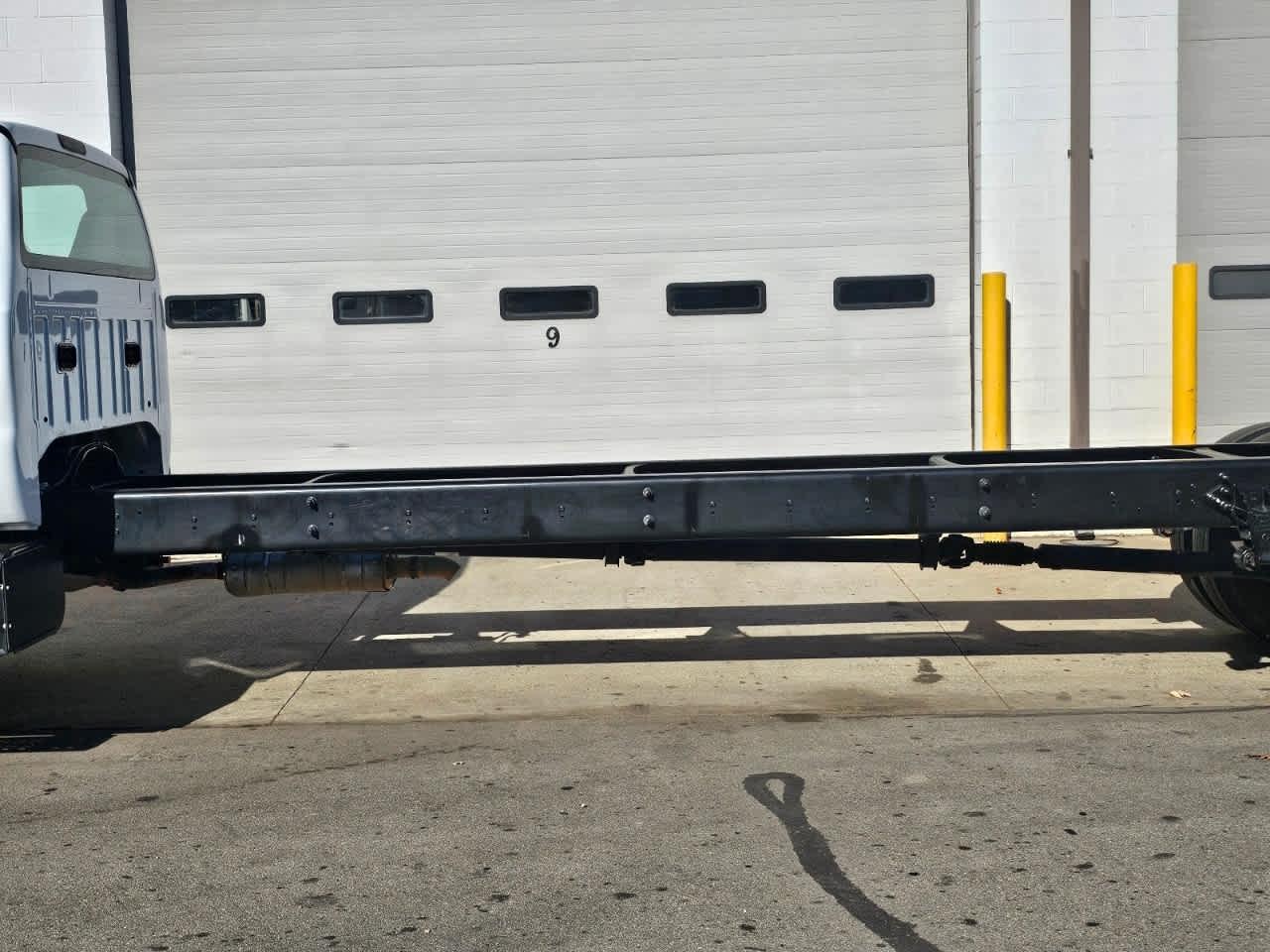 Ford F-650 Straight Frame Gas Reg Cab 2023