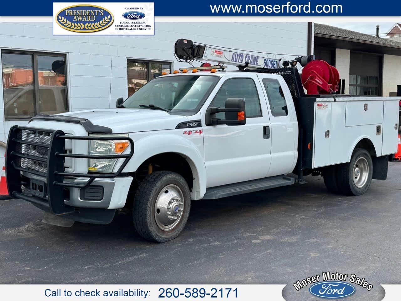 Ford Super Duty F-550 DRW 4WD SuperCab 186" WB 84" CA XLT 2016