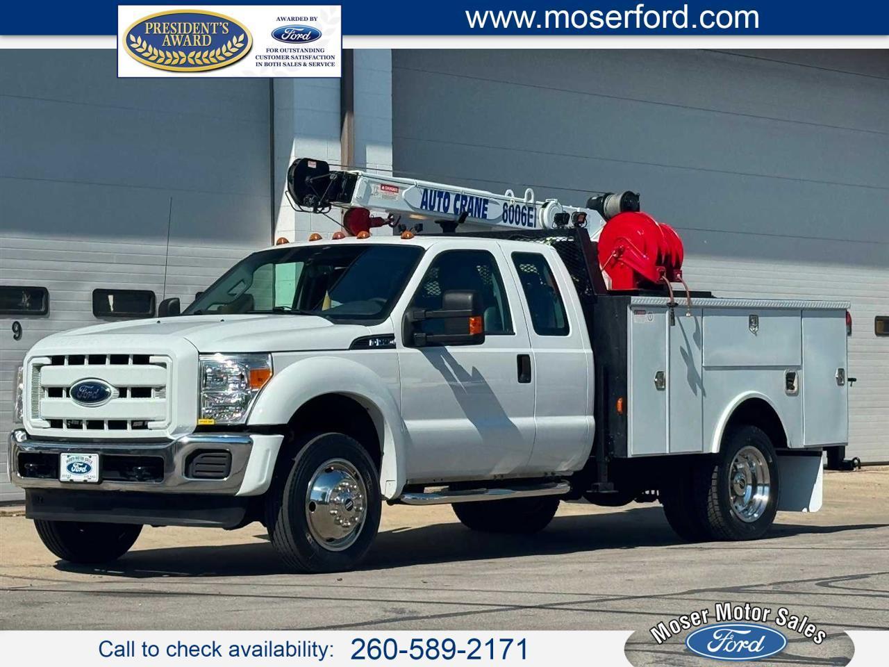 Ford Super Duty F-550 DRW 4WD SuperCab 186" WB 84" CA XLT 2016