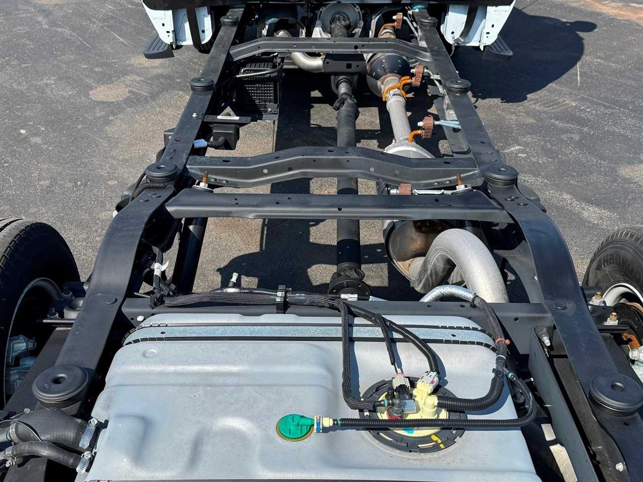 Ford E-Series Cutaway E-350 SRW 138" WB 2027