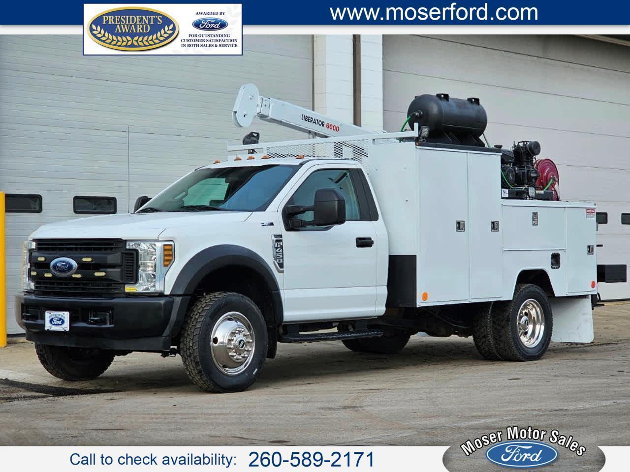 2018 Ford F-450 XL Regular Cab 169-In DRW's photo