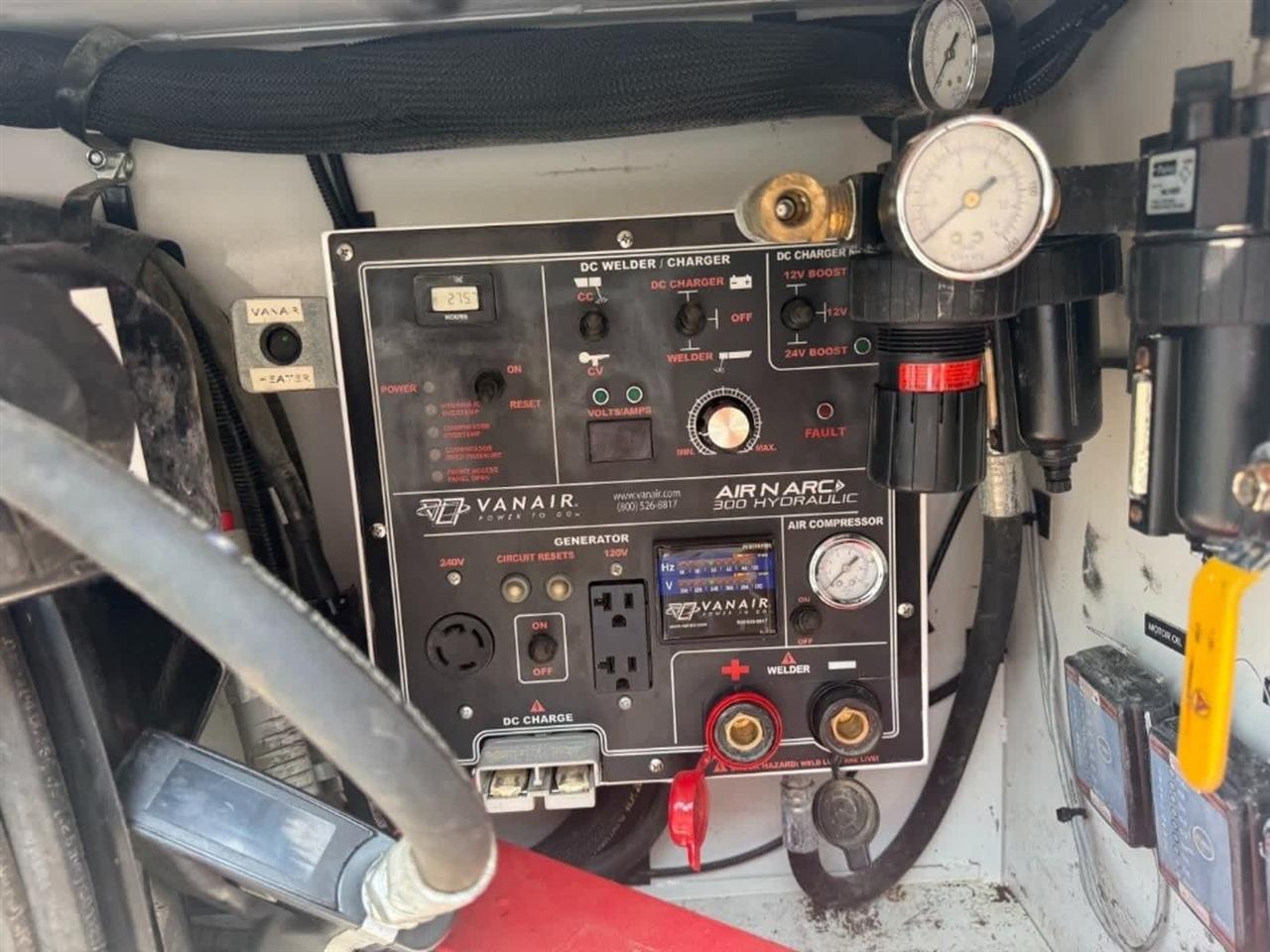 Ford Super Duty F-550 DRW XL 4WD Reg Cab 145" WB 60" CA 2019