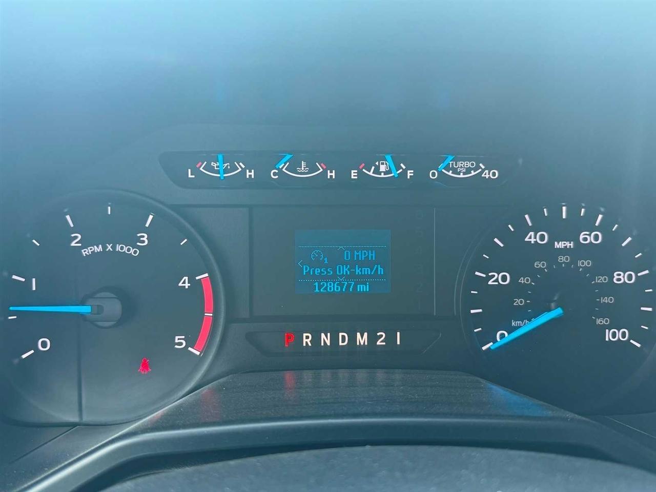 Ford Super Duty F-550 DRW XL 4WD Reg Cab 145" WB 60" CA 2017