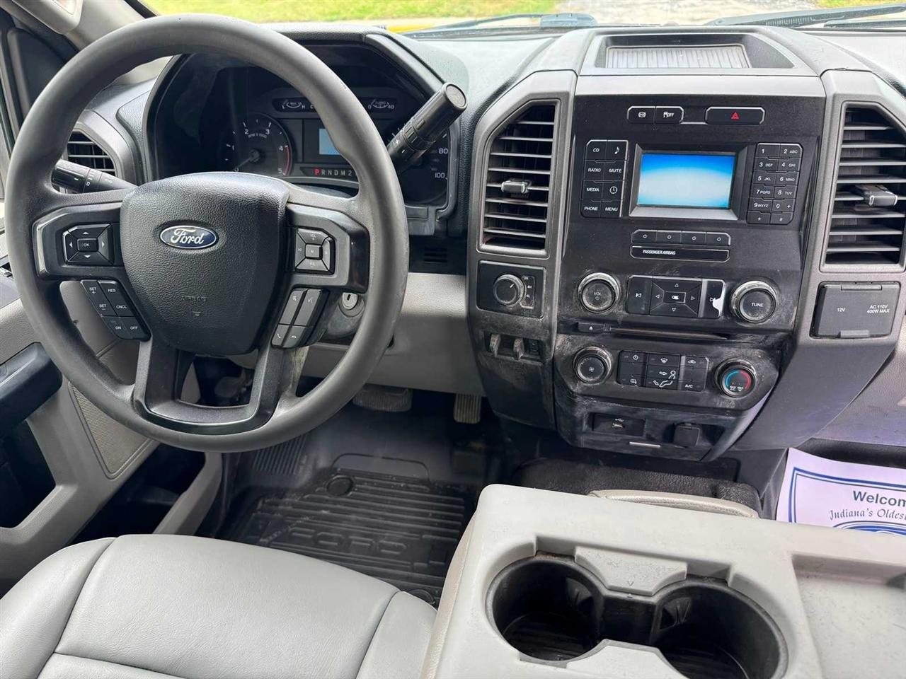 Ford Super Duty F-550 DRW XL 4WD Reg Cab 145" WB 60" CA 2018